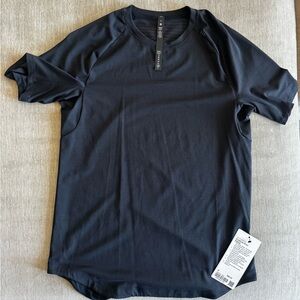 Lululemon License to Train Tee